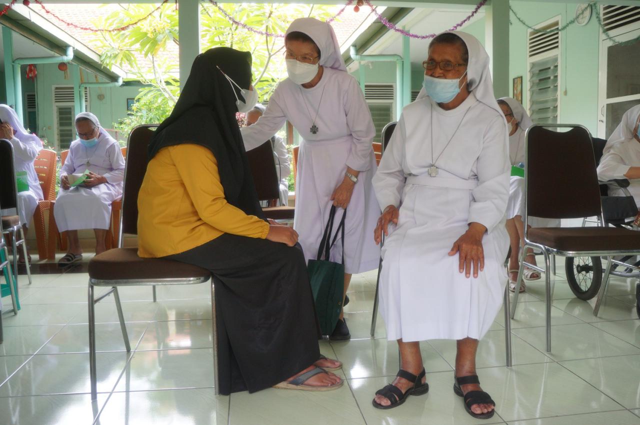 Perayaan Natal dalam...