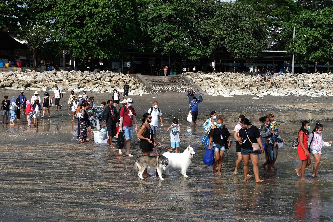 Pariwisata Bali Bangkit,...