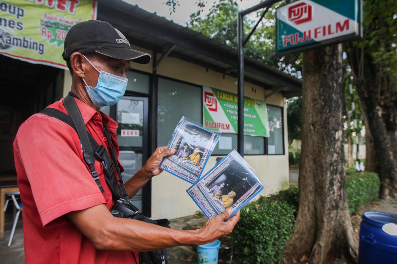 Fotografer Keliling...