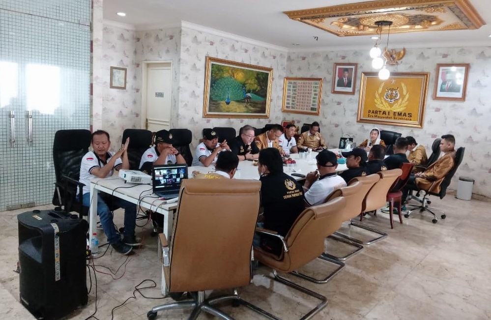 Hadapi Verifikasi Faktual...