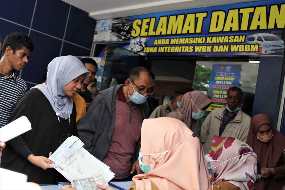 Penerimaan Pajak Capai...