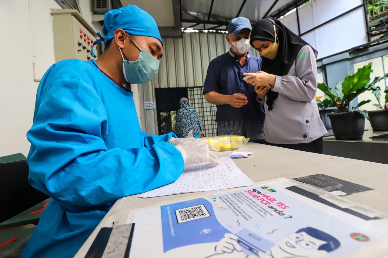 Layanan Swab Test Gratis...