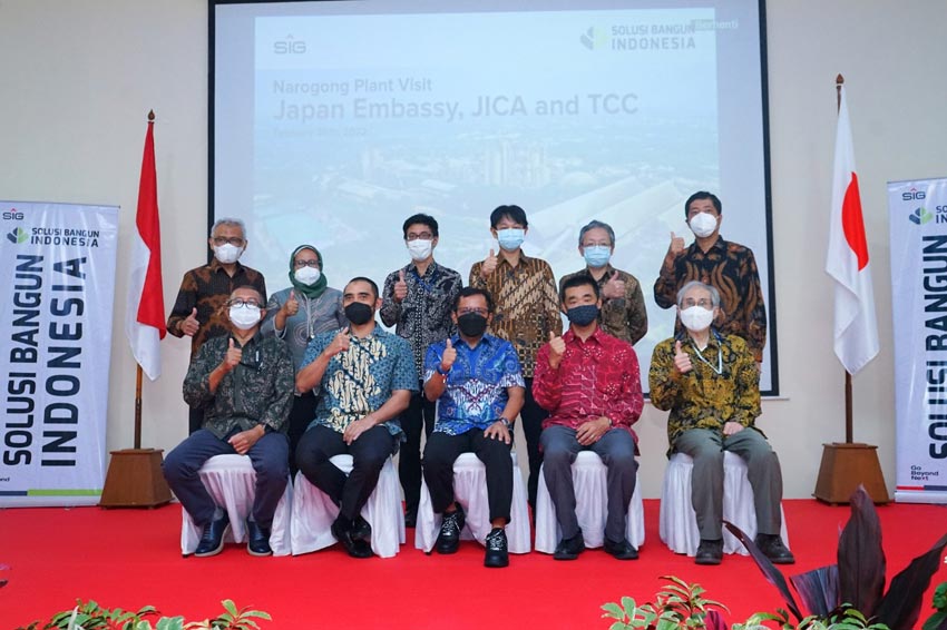 Kedubes Jepang Kunjungi...