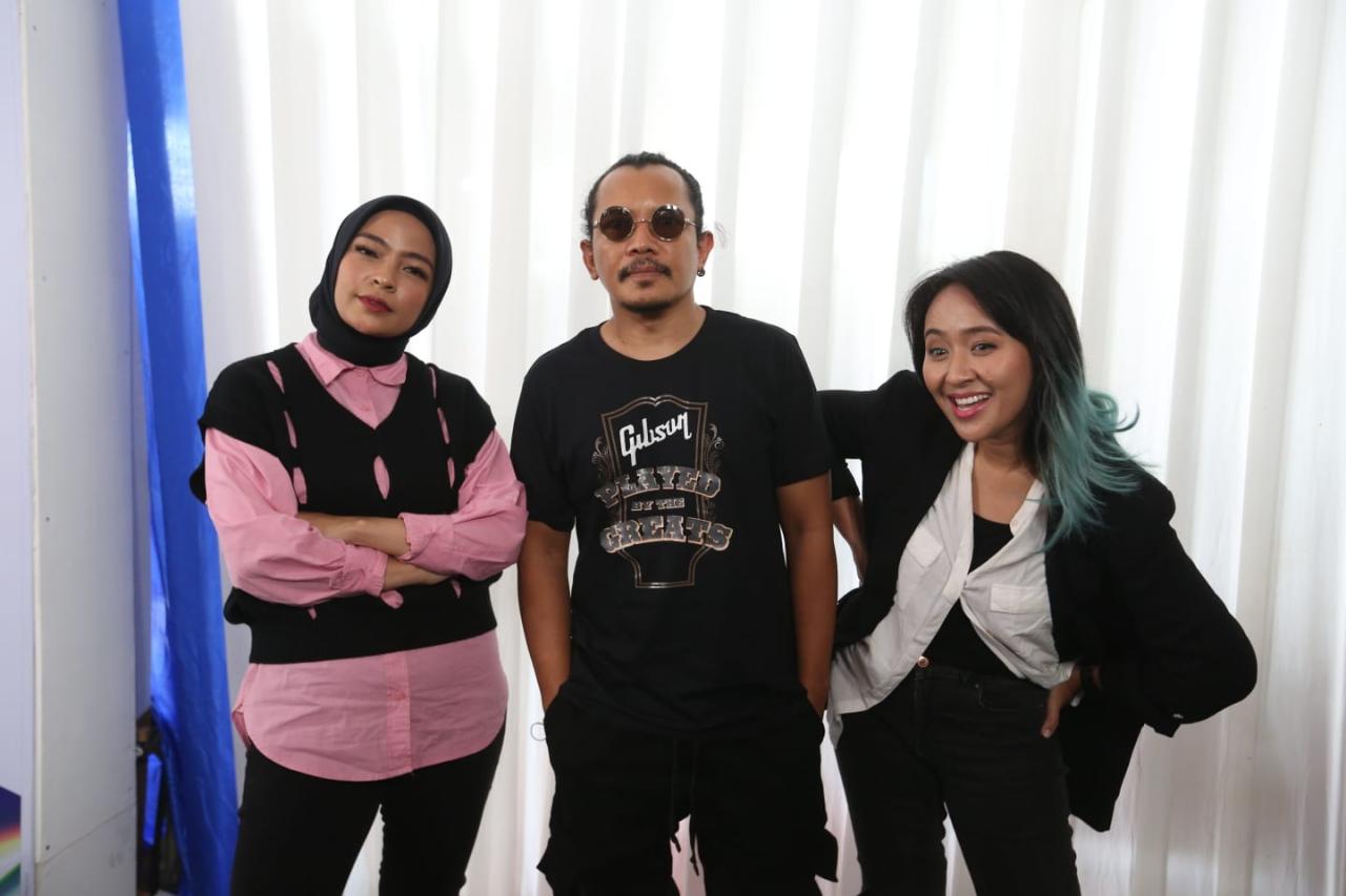 Band Kotak Siap Gebrak...