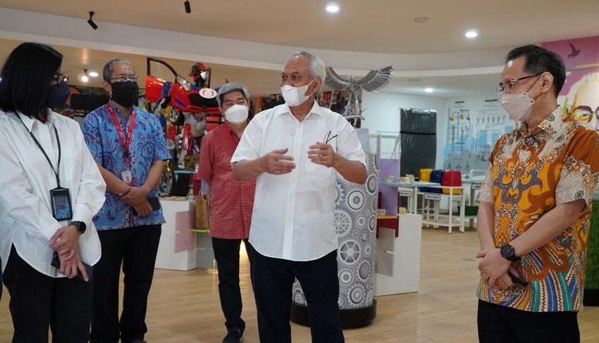 Yayasan Dharma Bhakti...