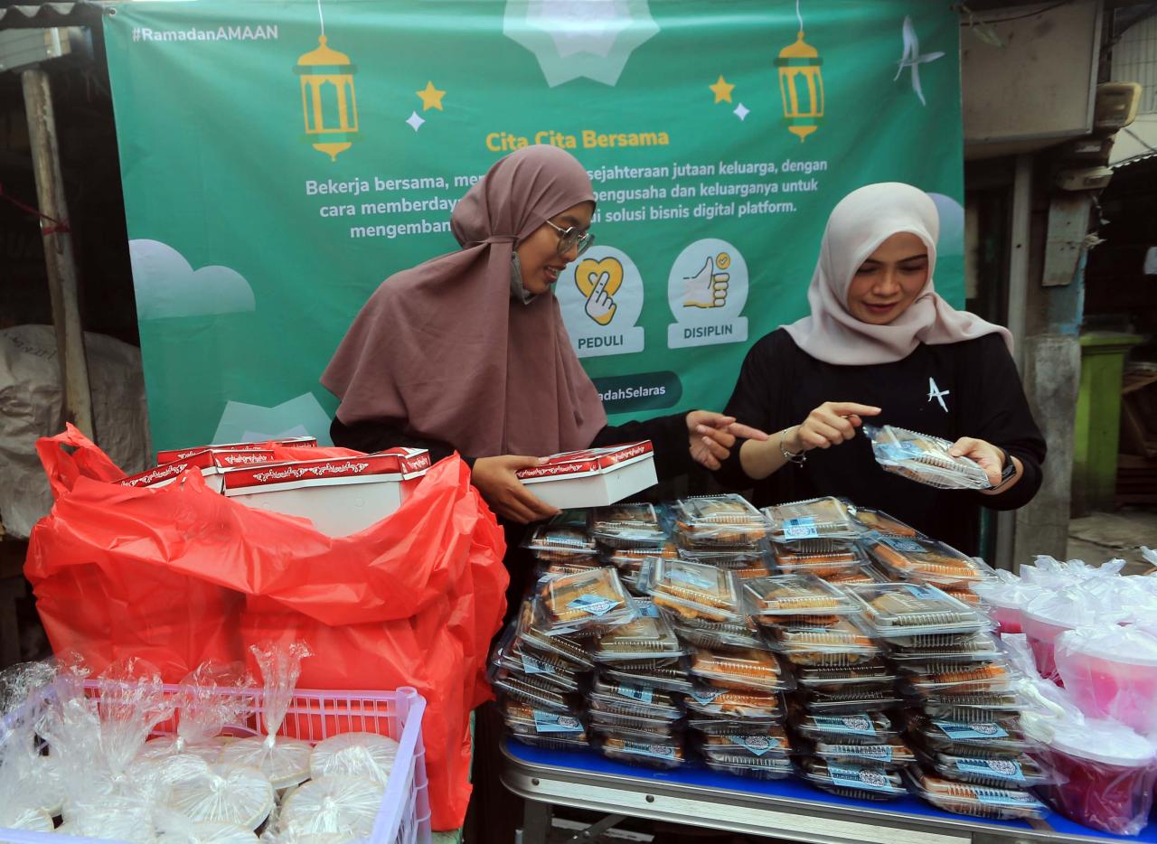 Ramadhan Berbagi Bersama...