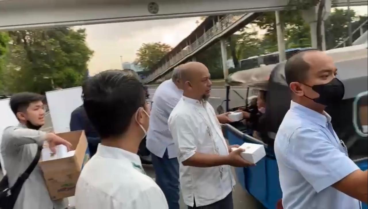 Gelar Buka Bersama,...