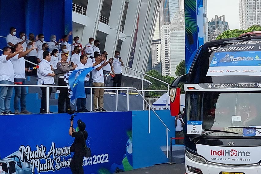 Telkom Berangkatkan...