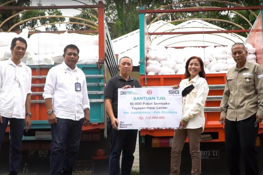 SIG Salurkan Bantuan...