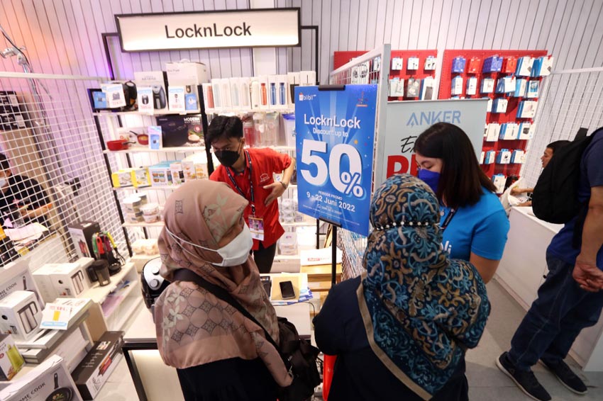 Blibli Buka Booth Offline...