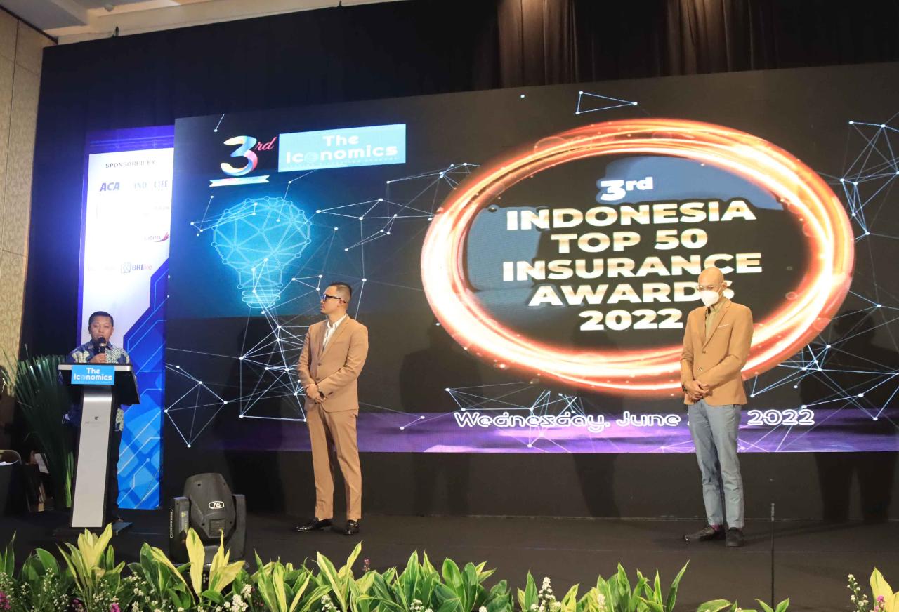 Askrindo Raih 3rd Indonesia...