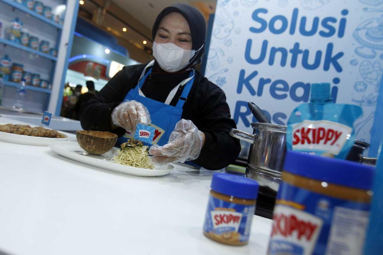 SKIPPY Peanut Butter...