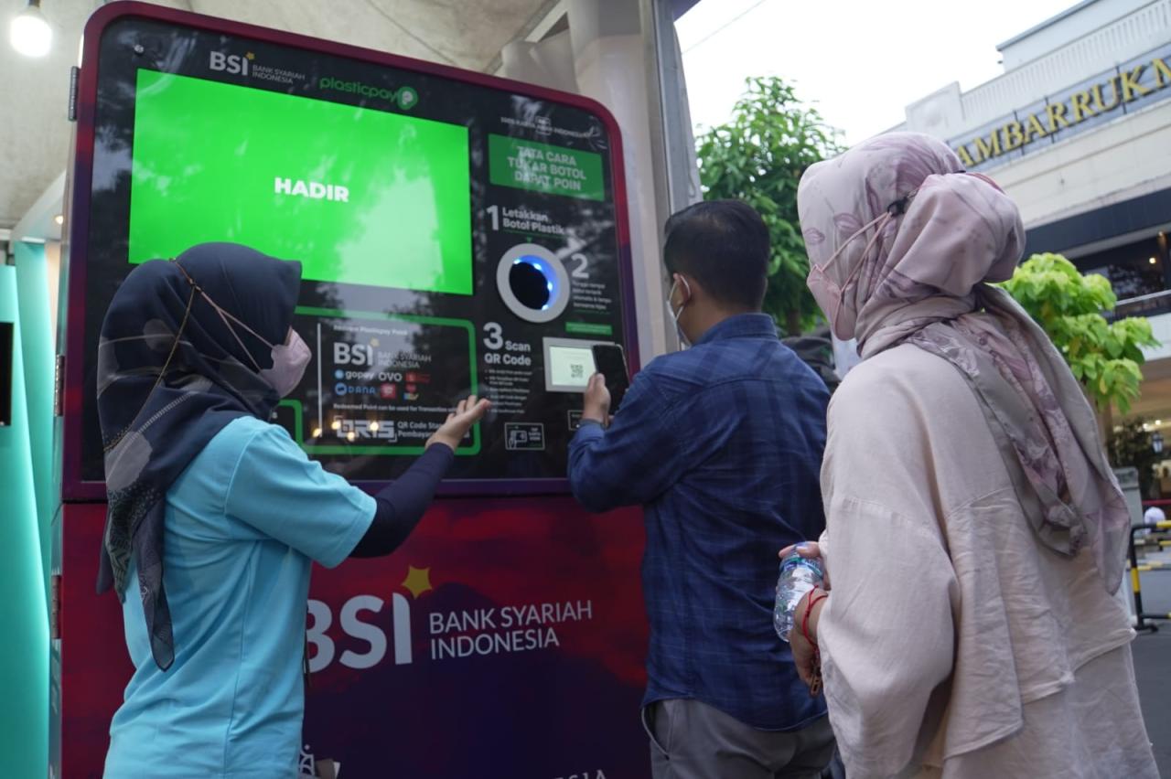 BSI Kampanyekan Gerakan...
