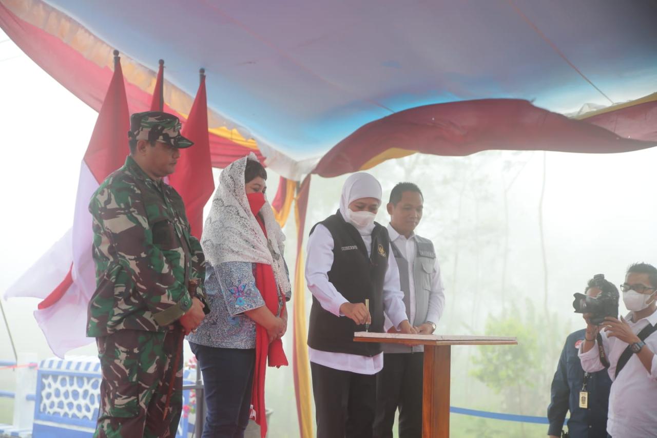 Peresmian Jembatan untuk...