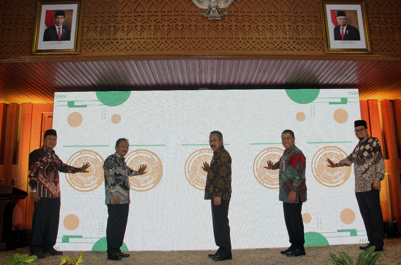 BTN Syariah Salurkan...