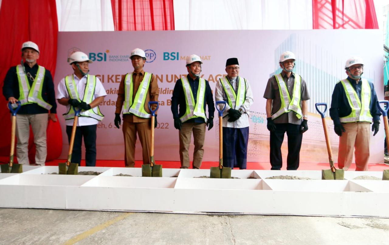 BSI Bangun Gedung Landmark...
