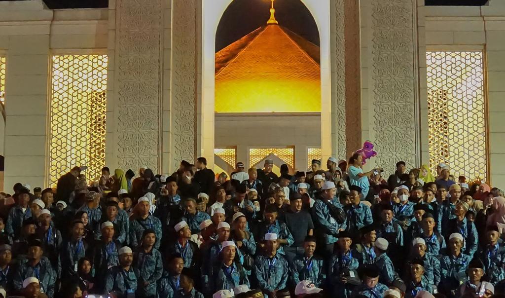 Jhonlin Group Berangkatkan...