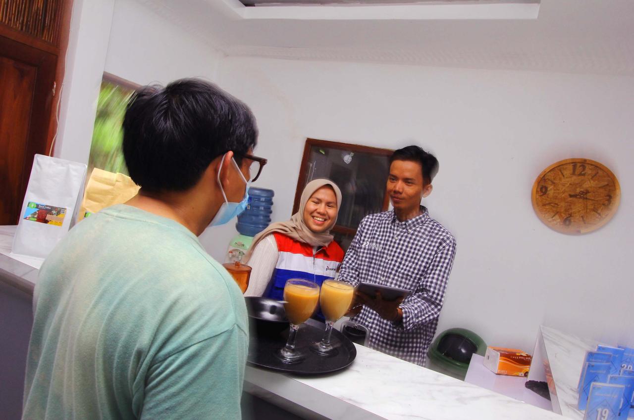 CSR Pertamina Bantu...