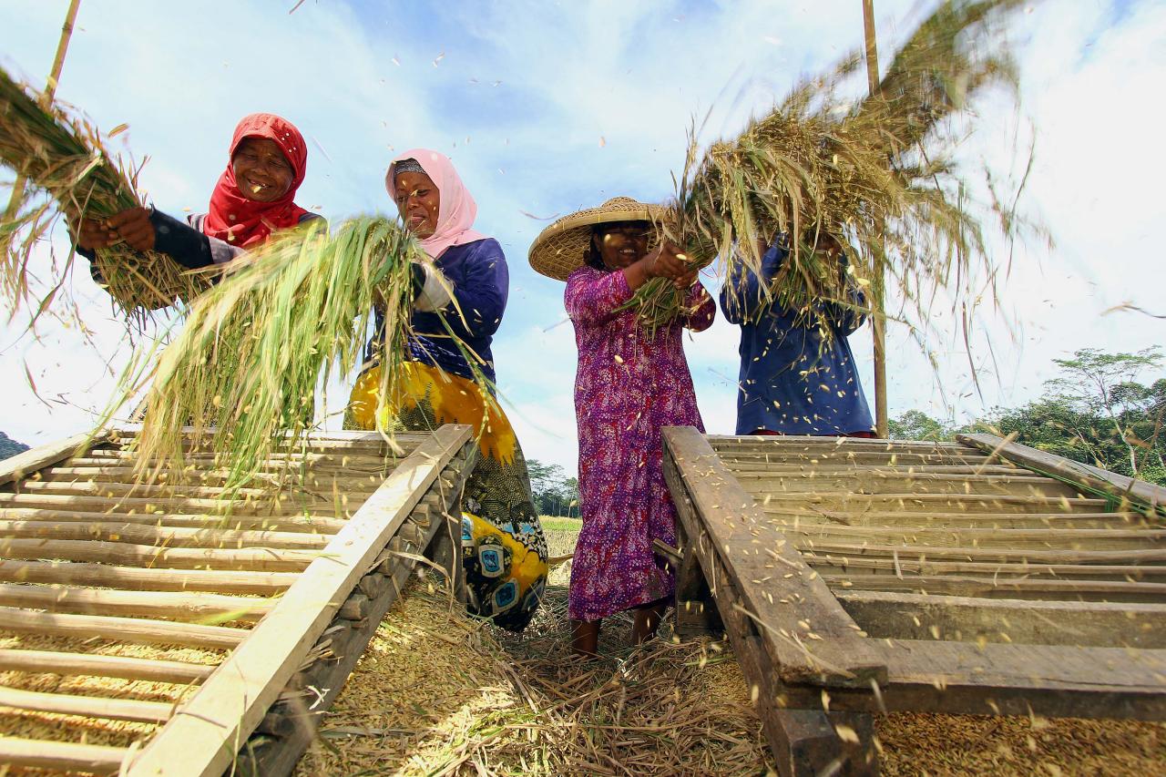 Jaga Stabilitas Harga,...