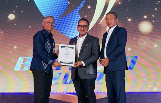 Bank DKI Terima Tiga...