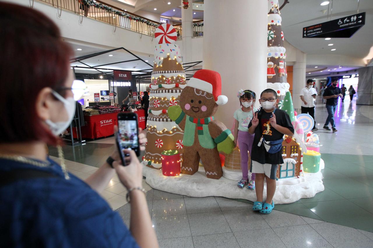Semarak Perayaan Natal...