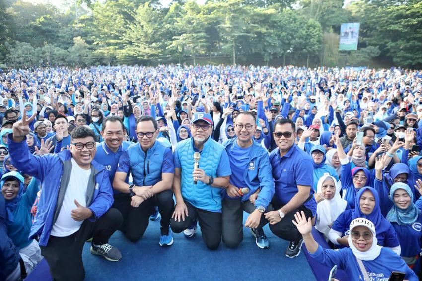 Hadiri Senam Sehat,...