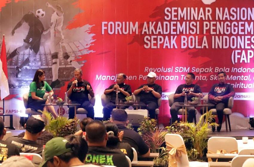 Akademisi Dorong Revolusi...