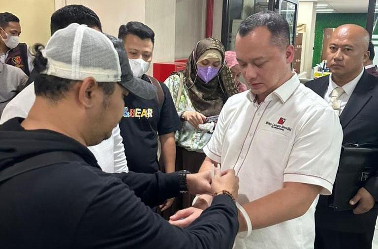Melanggar UU Minerba,...
