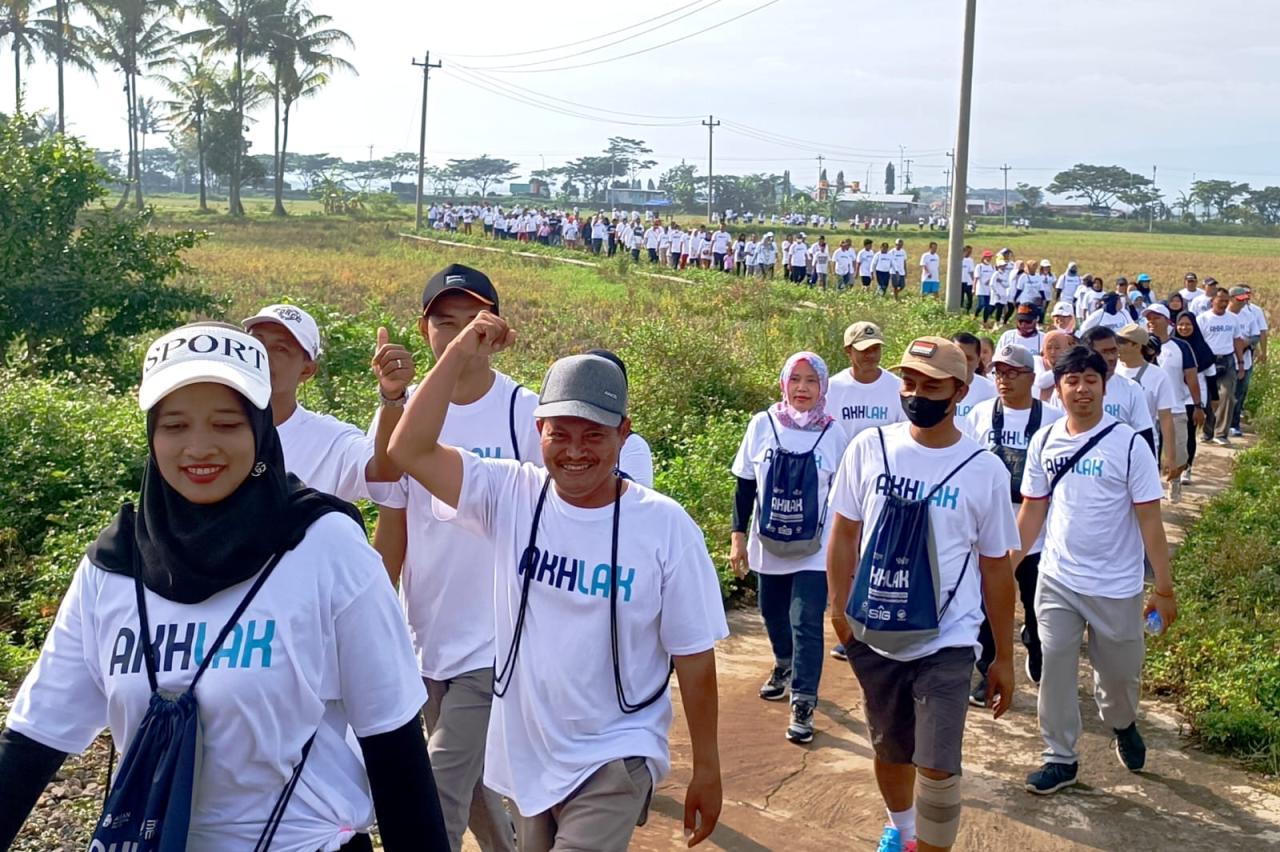 Rayakan HUT ke-25 Kementerian...