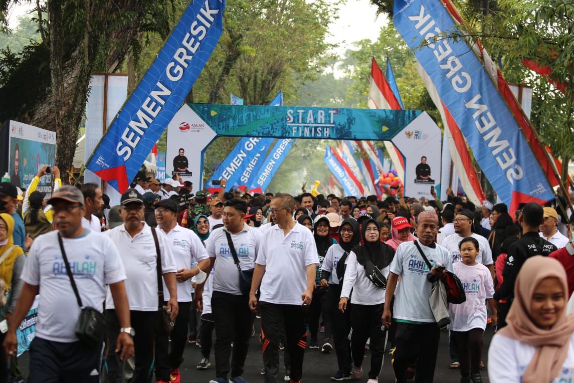 Rayakan HUT ke-25 Kementerian...