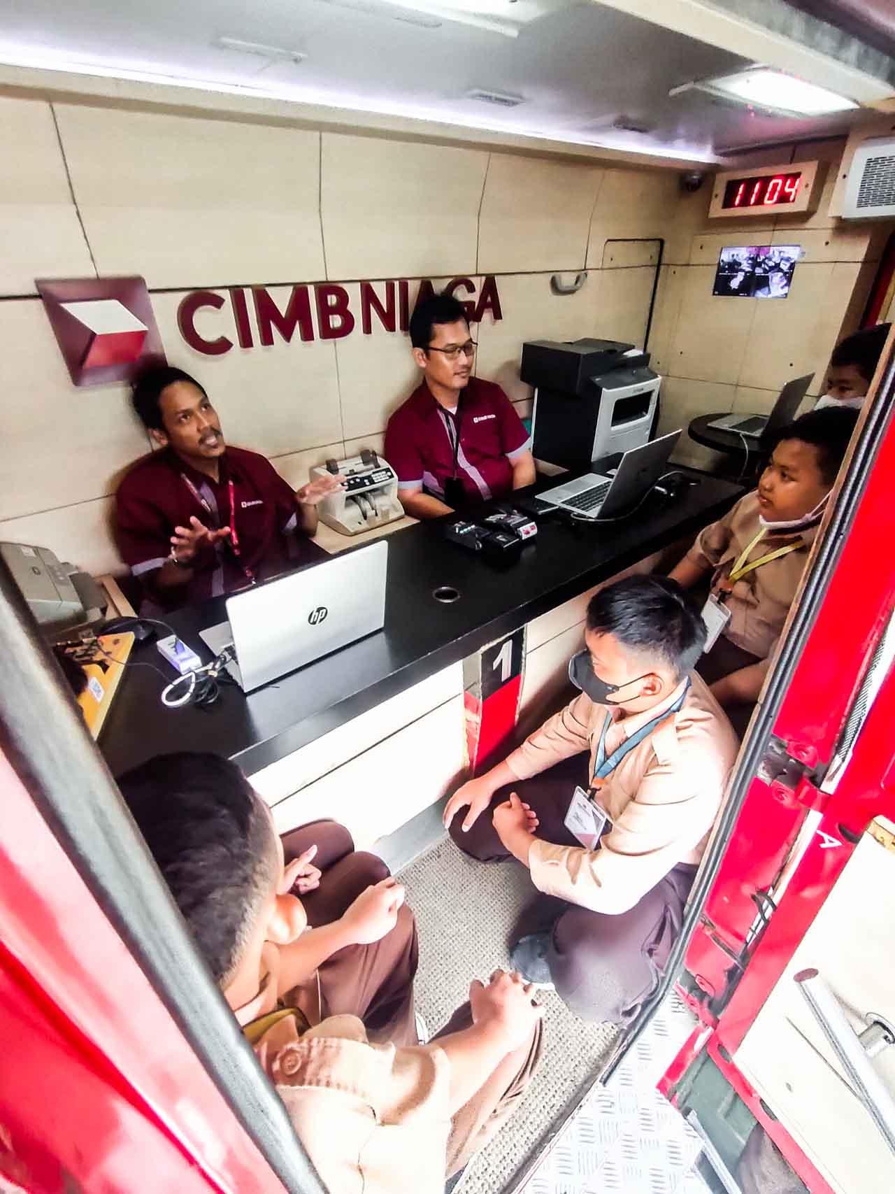 Literasi Keuangan untuk...