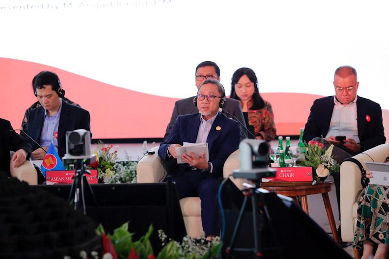 Mendag Zulkifli Hasan...