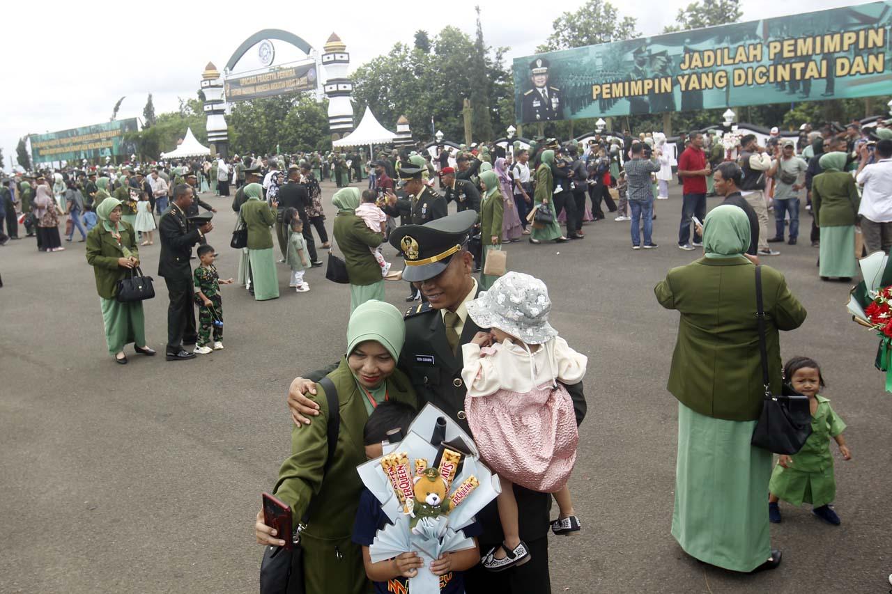Mengabadikan Momen Penting...