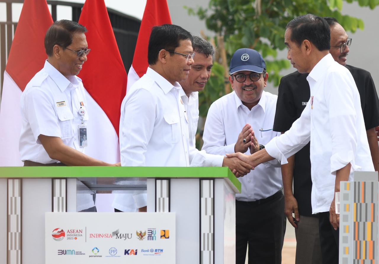 Jokowi Resmikan Hunian...