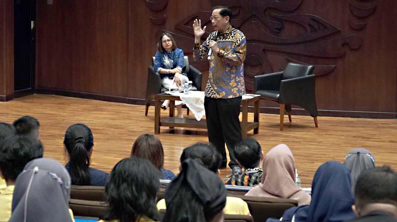 Kuliah Umum BCA Berbagi...