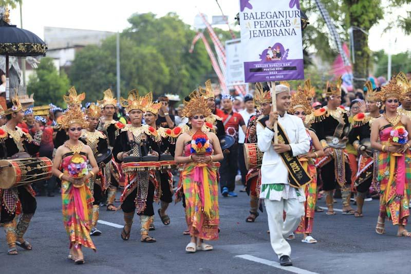 Kembali Digelar, Parade...