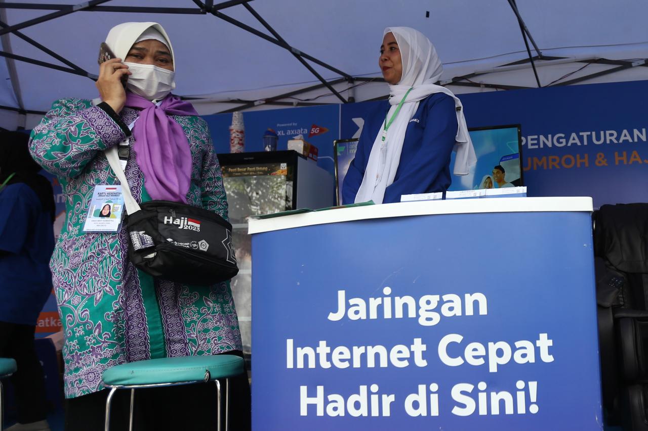 Paket Internet Khusus...