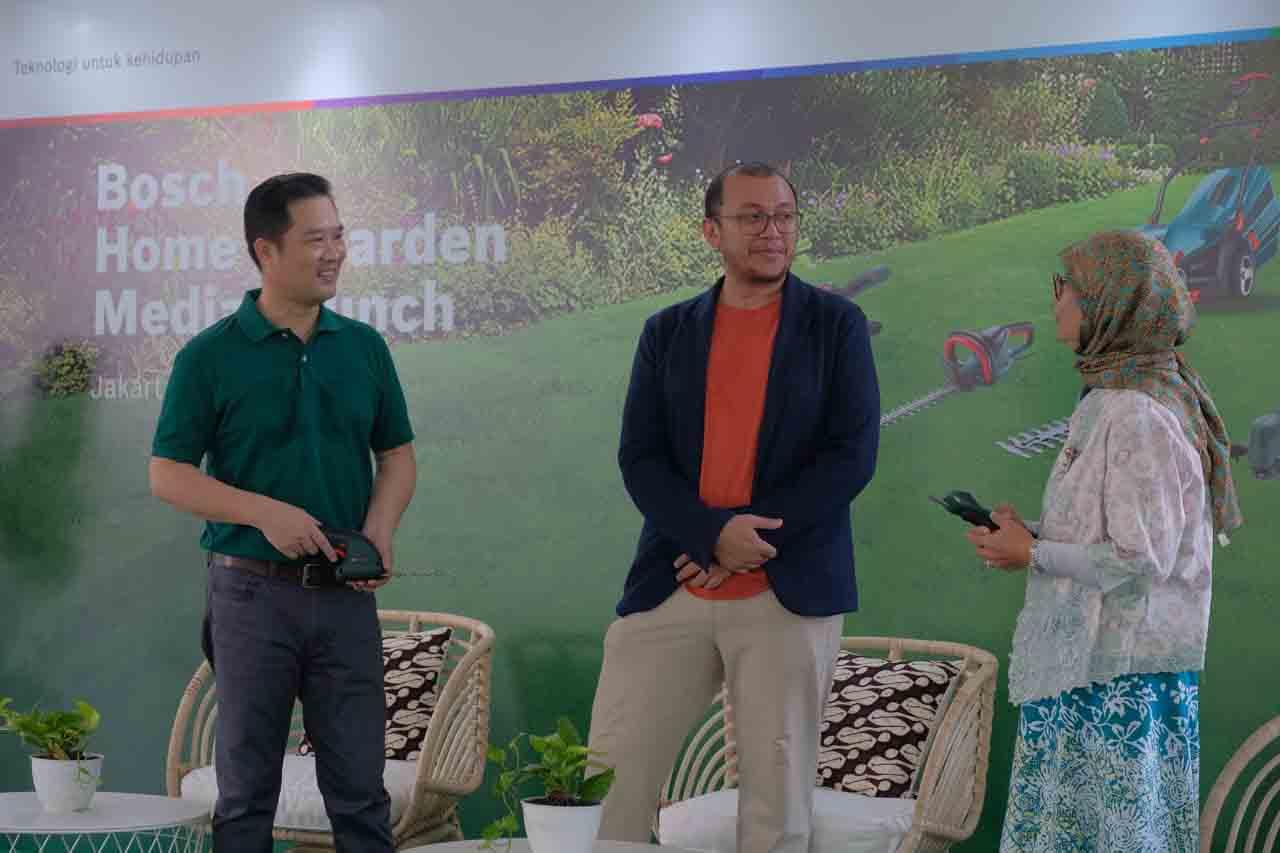 Ajak Berkebun di Rumah,...