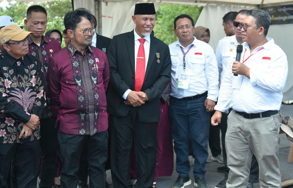 Mentan Hadiri Peluncuran...