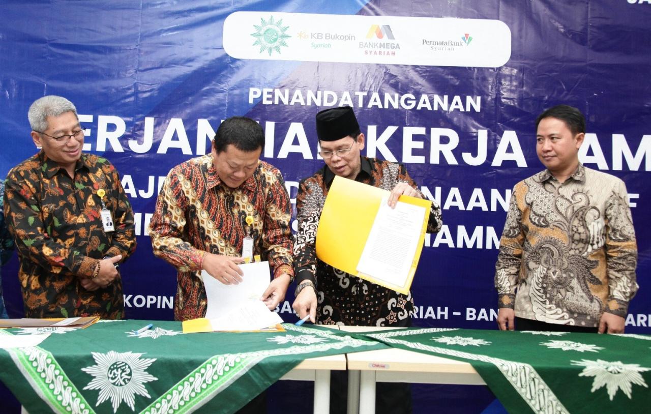 Kerja Sama Bukopin Syariah...