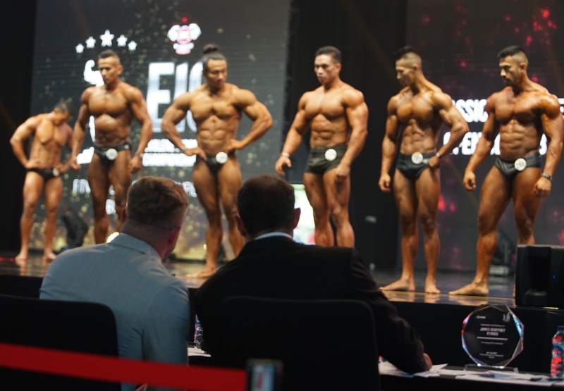 Kompetisi Fitnes dan...