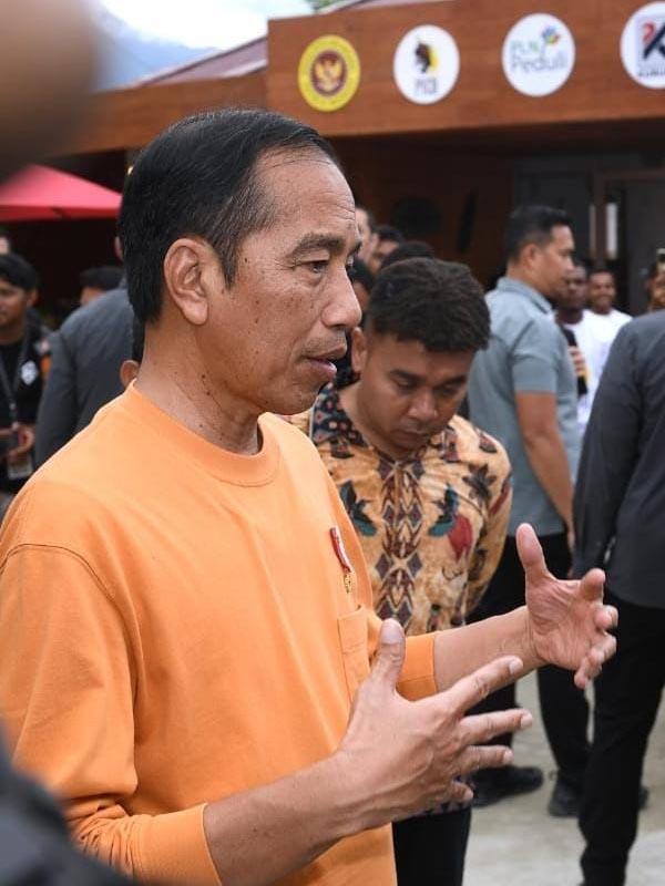 Potret Stafsus Presiden...