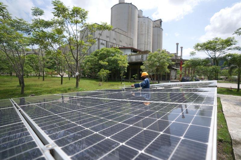 Inisiatif Energi Hijau...