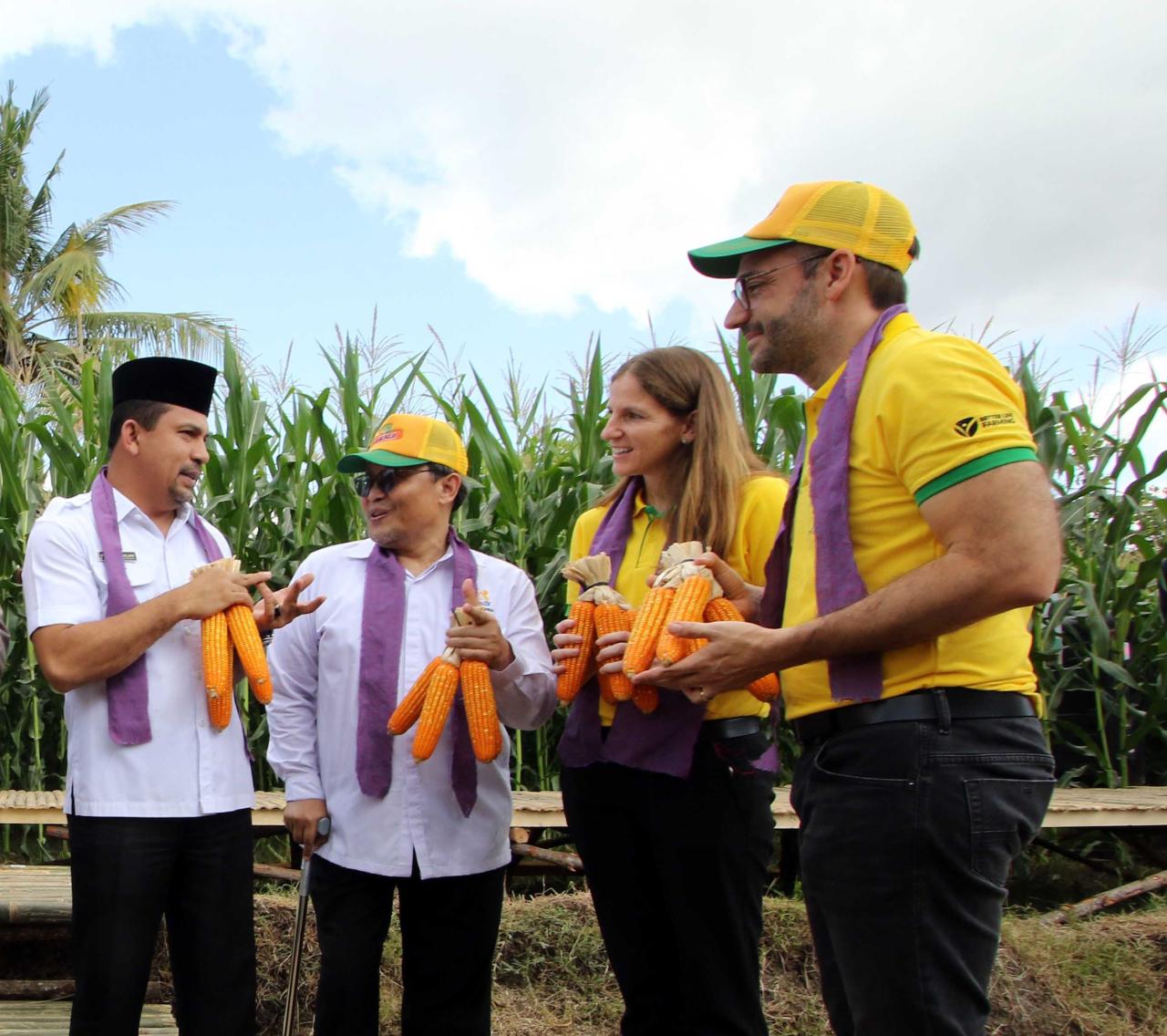 Petani NTB Panen Perdana...