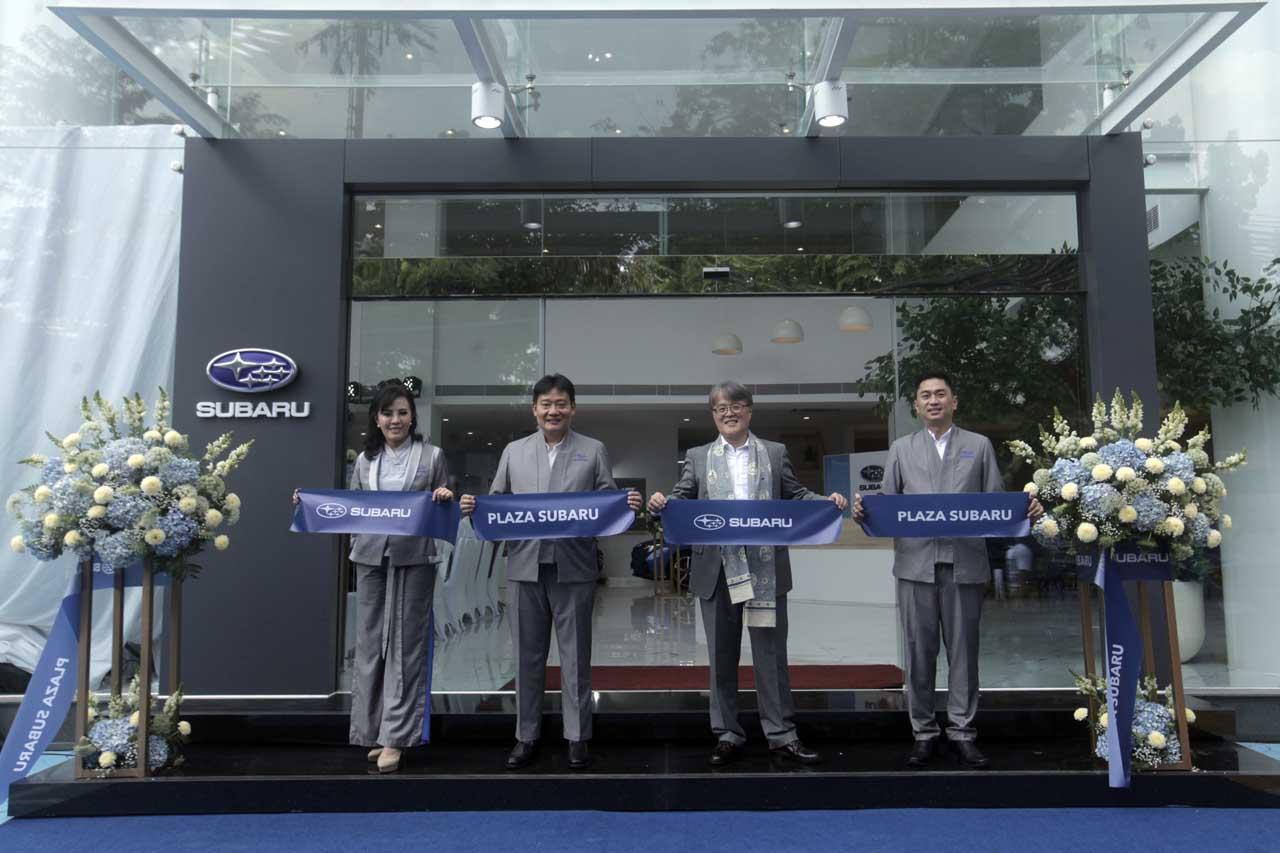 Peresmian Plaza Subaru...