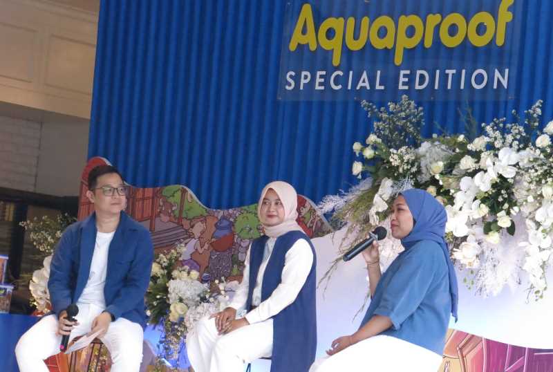 Rayakan Usia Lebih dari...