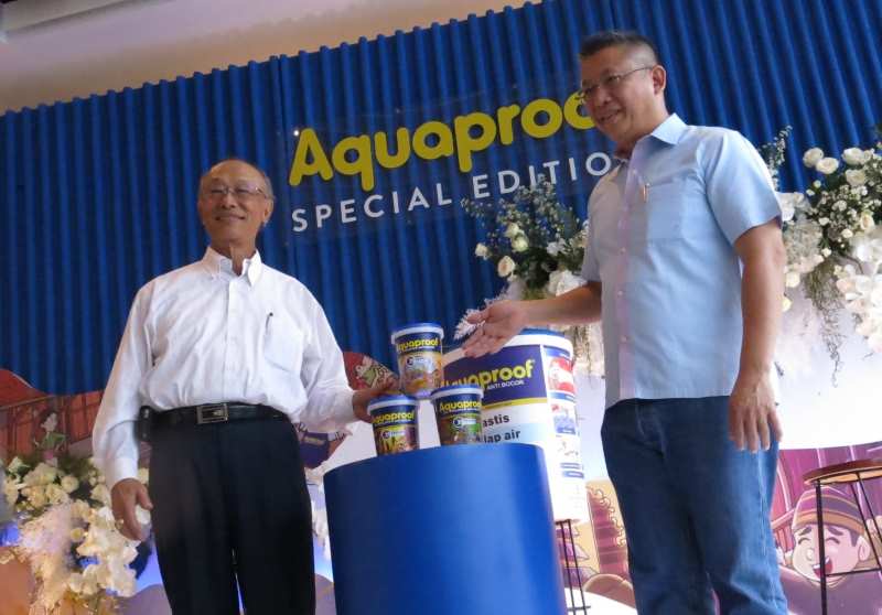Rayakan Usia Lebih dari...
