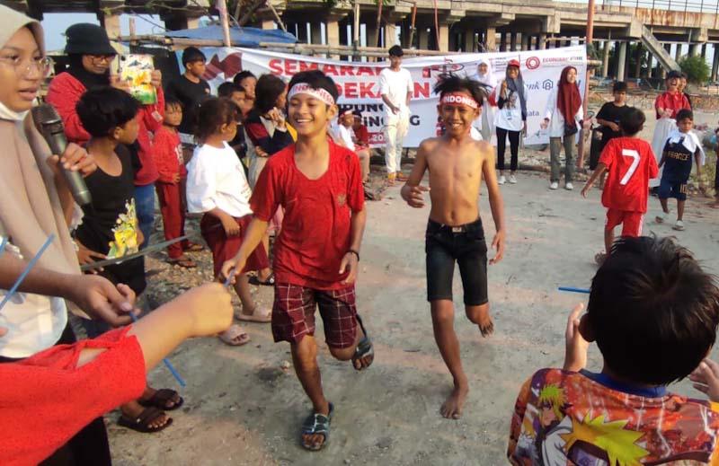 Anak-anak Nelayan Pesisir...