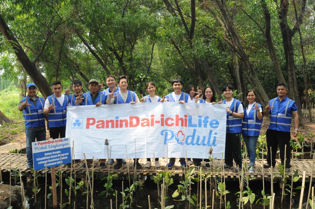 Mendukung Penanggulangan...