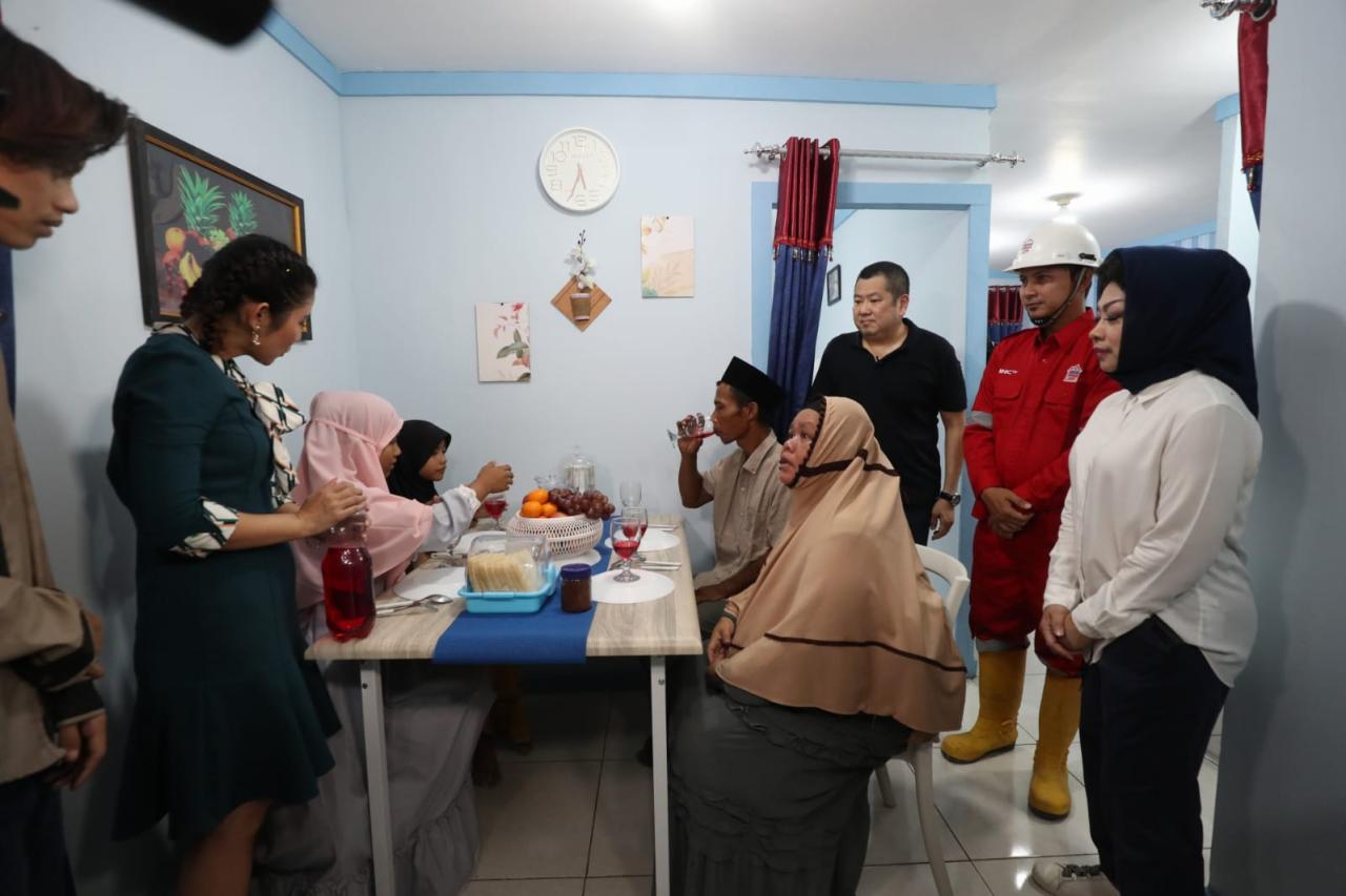 Tangis Bahagia Sarkani...